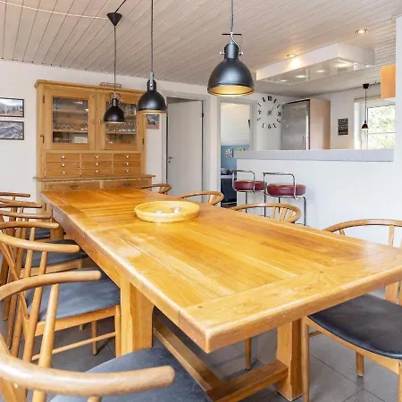 Дом отдыха 10 Person Holiday In Bl Vand Блаванн
